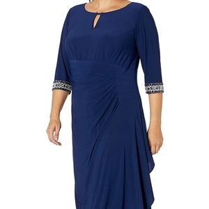 Alex Evenings Women's Plus Size Dress with Keyhole Cutout